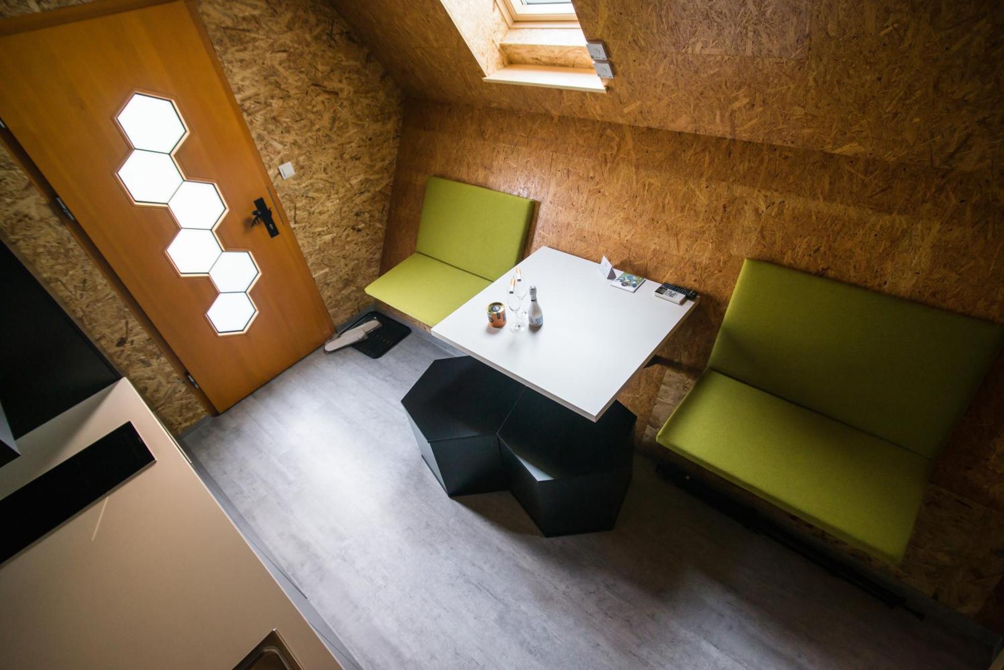 Apartments Beeland Skok Mozirje Eksteriør billede