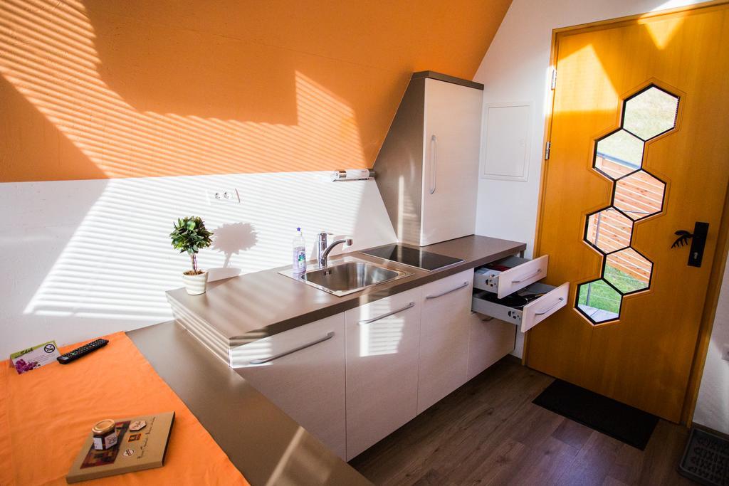 Apartments Beeland Skok Mozirje Eksteriør billede